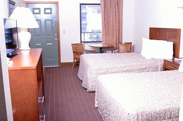 Room with 2 double beds