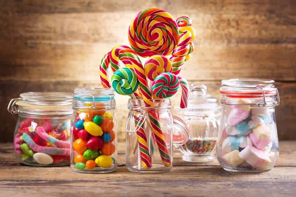 pigeon-forge-candy-store-treats.jpg