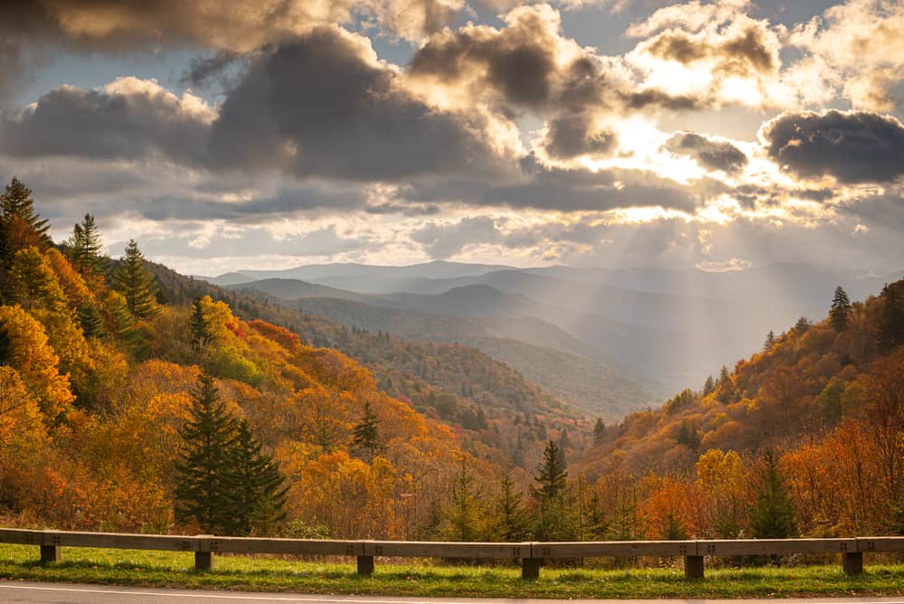 3 Ways to Enjoy Fall Colors in the Smoky Mountains